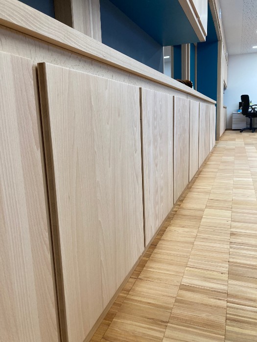 Why choose solid wood panels for your interior design projects?