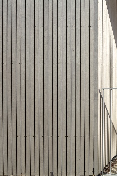 Which cladding doesn't turn grey ?