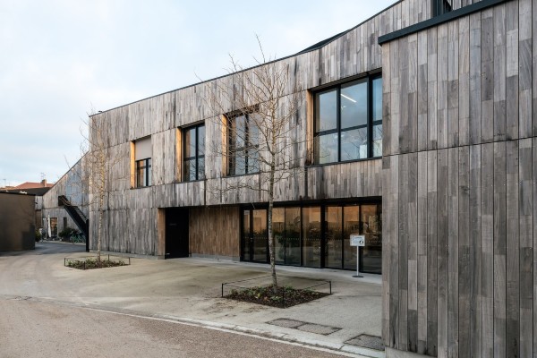 Amiens zoo with a wood cladding