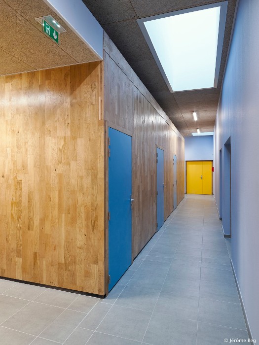 Renovation of the high school Camille du Gast: a benchmark project for CLT oak panels