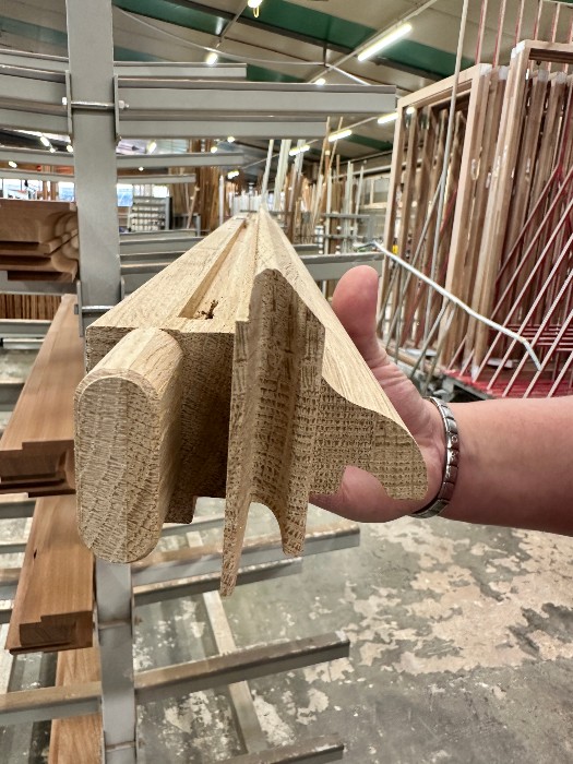 Château de Damblain: Custom oak finger jointed scantlings for exceptional exterior joinery