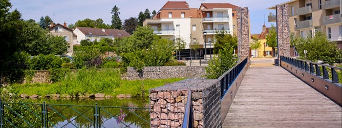 Footbridge Charolles