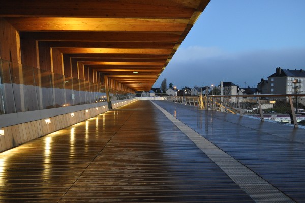 SNCF Footbridge