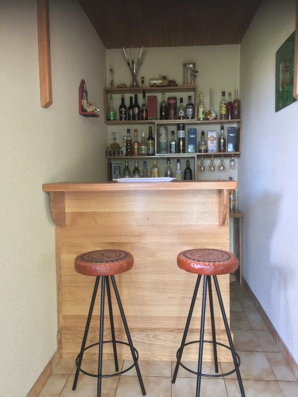Bar in Panoplot oak
