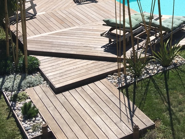 THT ash decking for pools