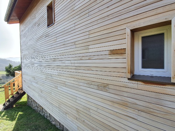 Cottage cladding in THT poplar