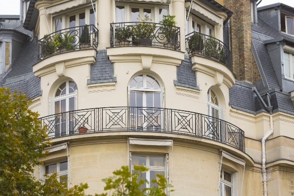 Joinery of a Parisian flat