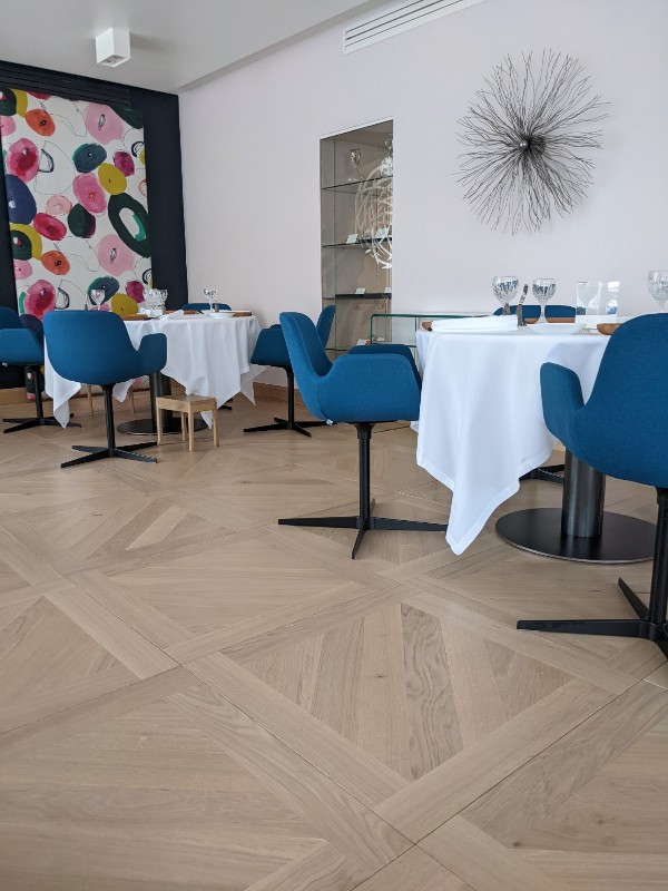 The wooden floor of the Michelin 1-Star restaurant Frederic Doucet